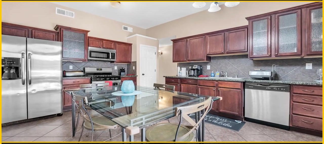 Full Kitchen Stainless Appliances — Assisted Living Property El Paso